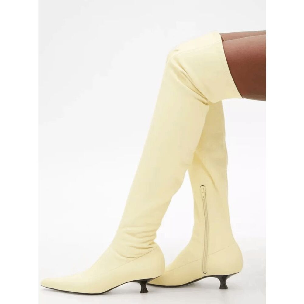Khaite Volos Leather Over-the-knee Kitten Heel Boots Butter Cream Fall Size 6.5 - Picture 4 of 15
